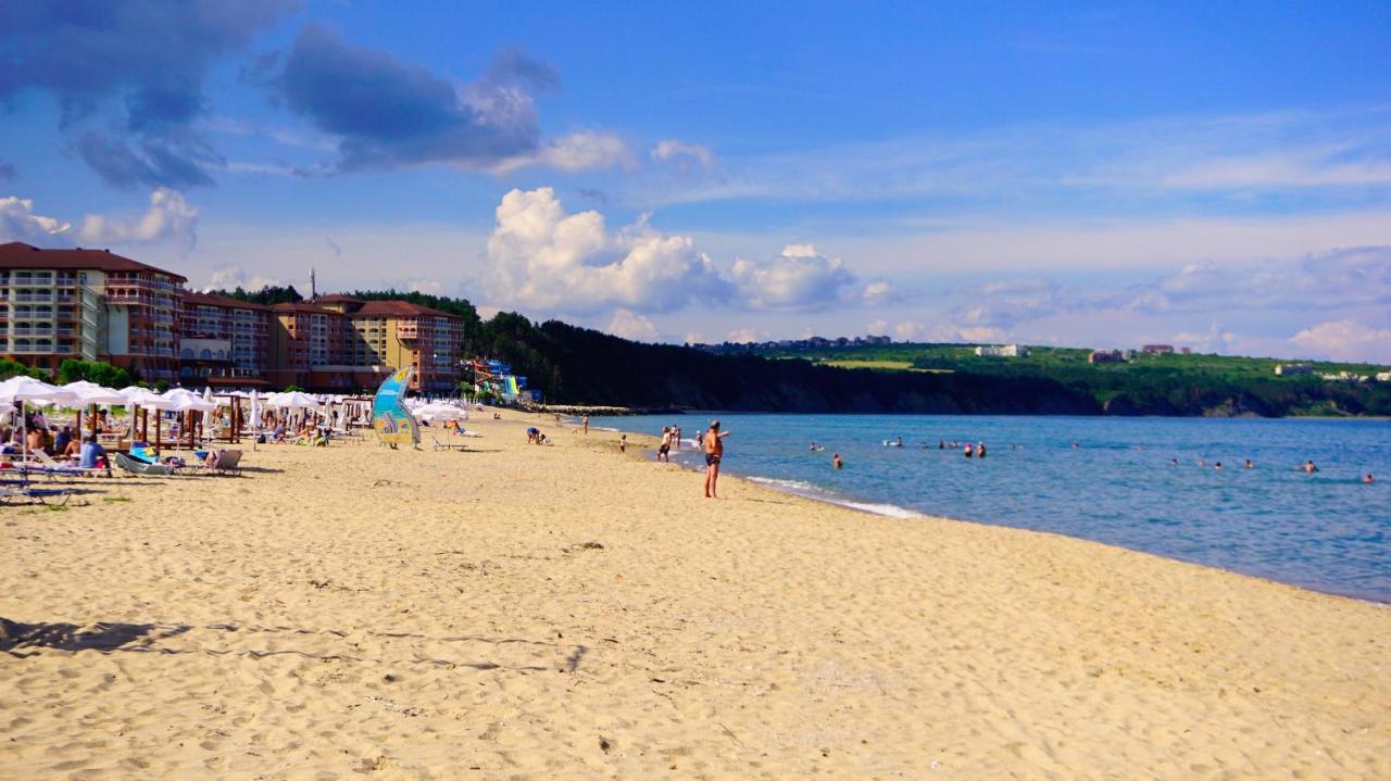 Апартамент Сънрайз Обзор - Apartment Sunrise Obzor Buitenkant foto